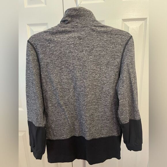 Lululemon athletica heathered black/gray half zip pullover - Picture 2 of 7